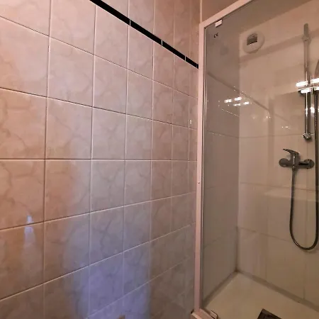 Appartement 6 Personnes Aux Pieds Des Pistes, Animaux Admis - Fr-1-452-4 *